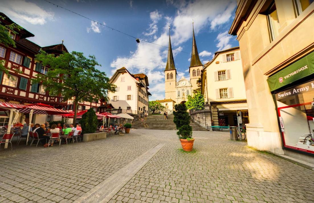 Lucerne Lake View Apartments Zewnętrze zdjęcie